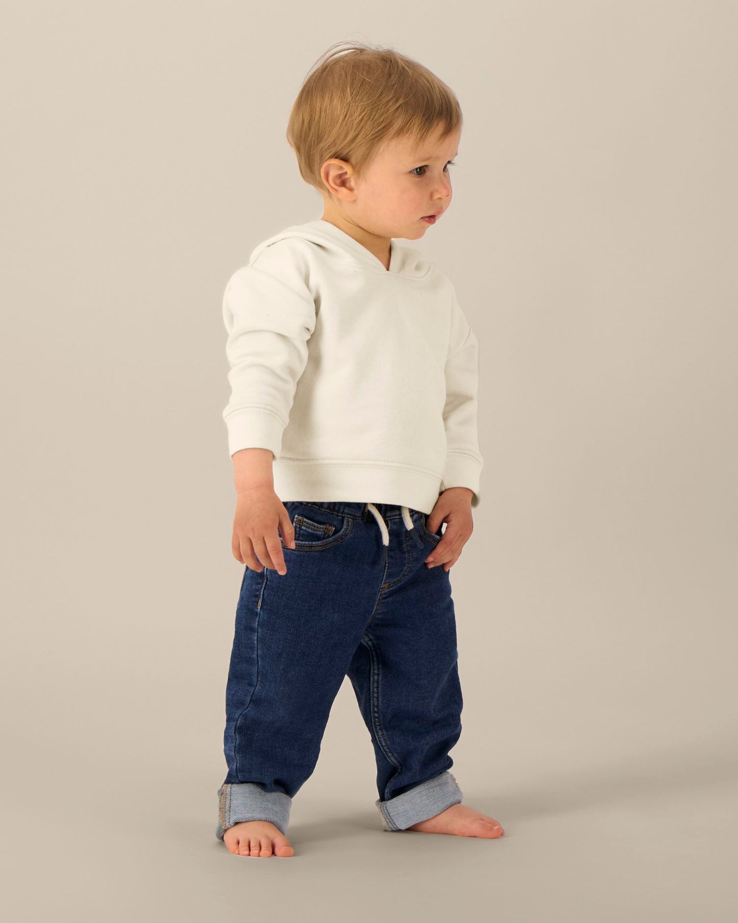 C054-STUDIO MAIN FRONT