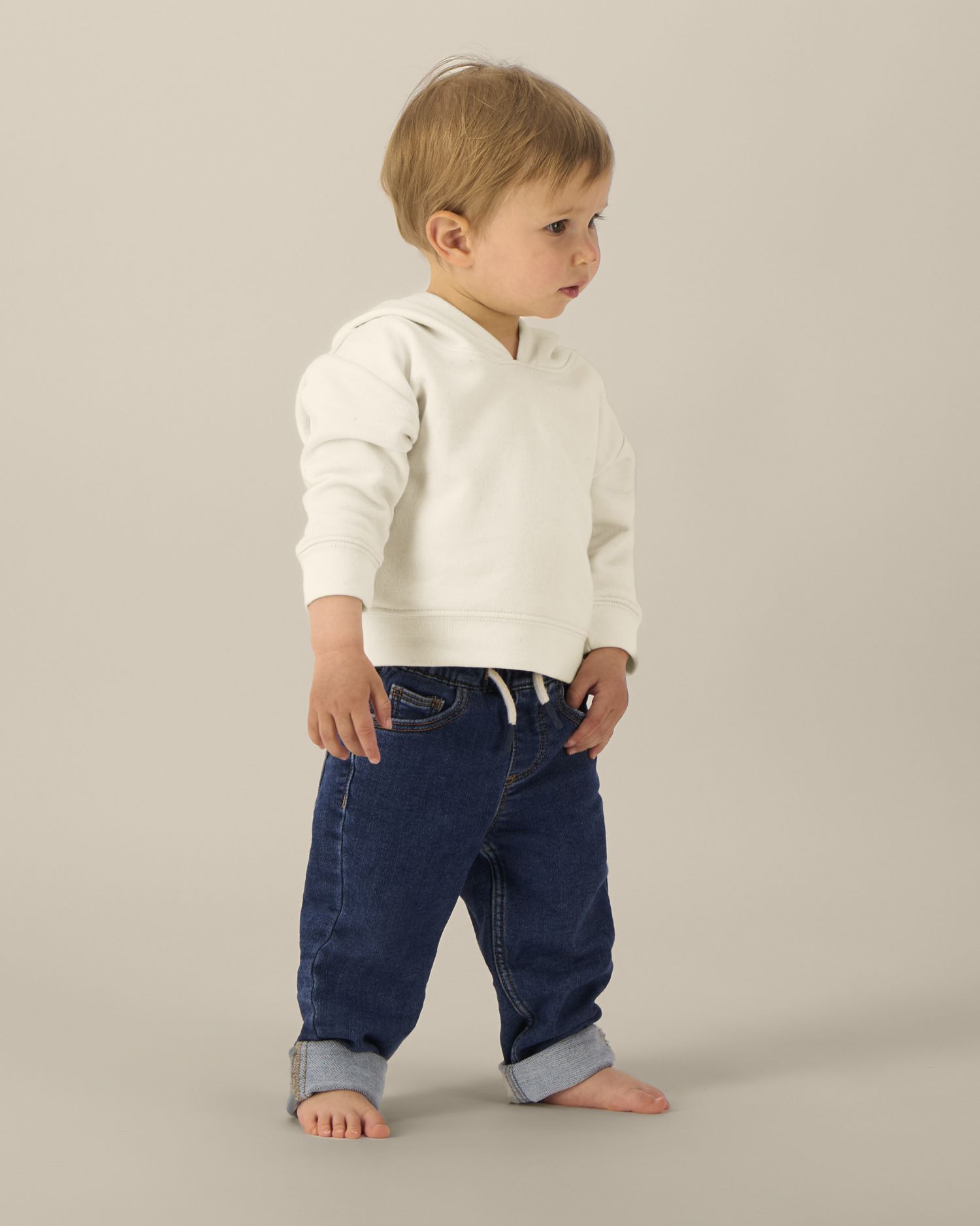 C054-STUDIO MAIN FRONT