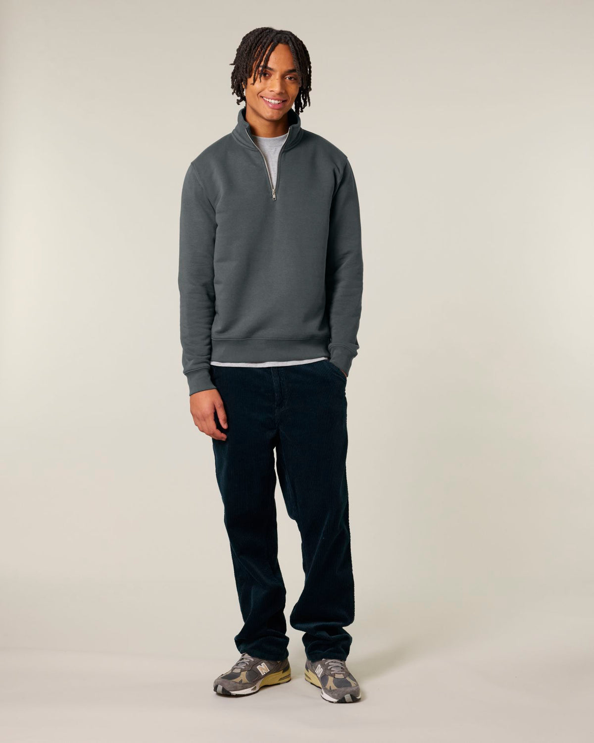 C253-STUDIO MAIN FRONT