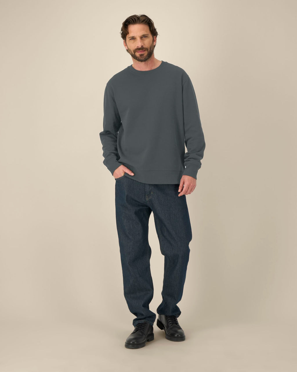 C253-STUDIO MAIN FRONT