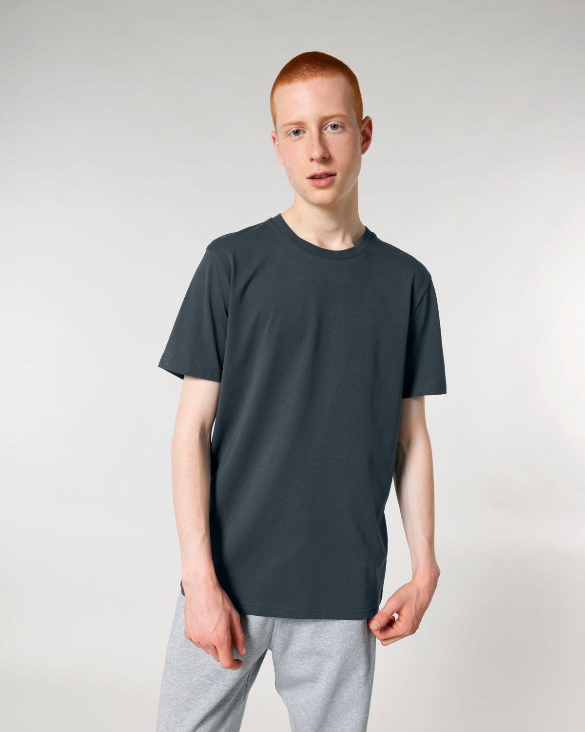 C715-STUDIO MAIN FRONT