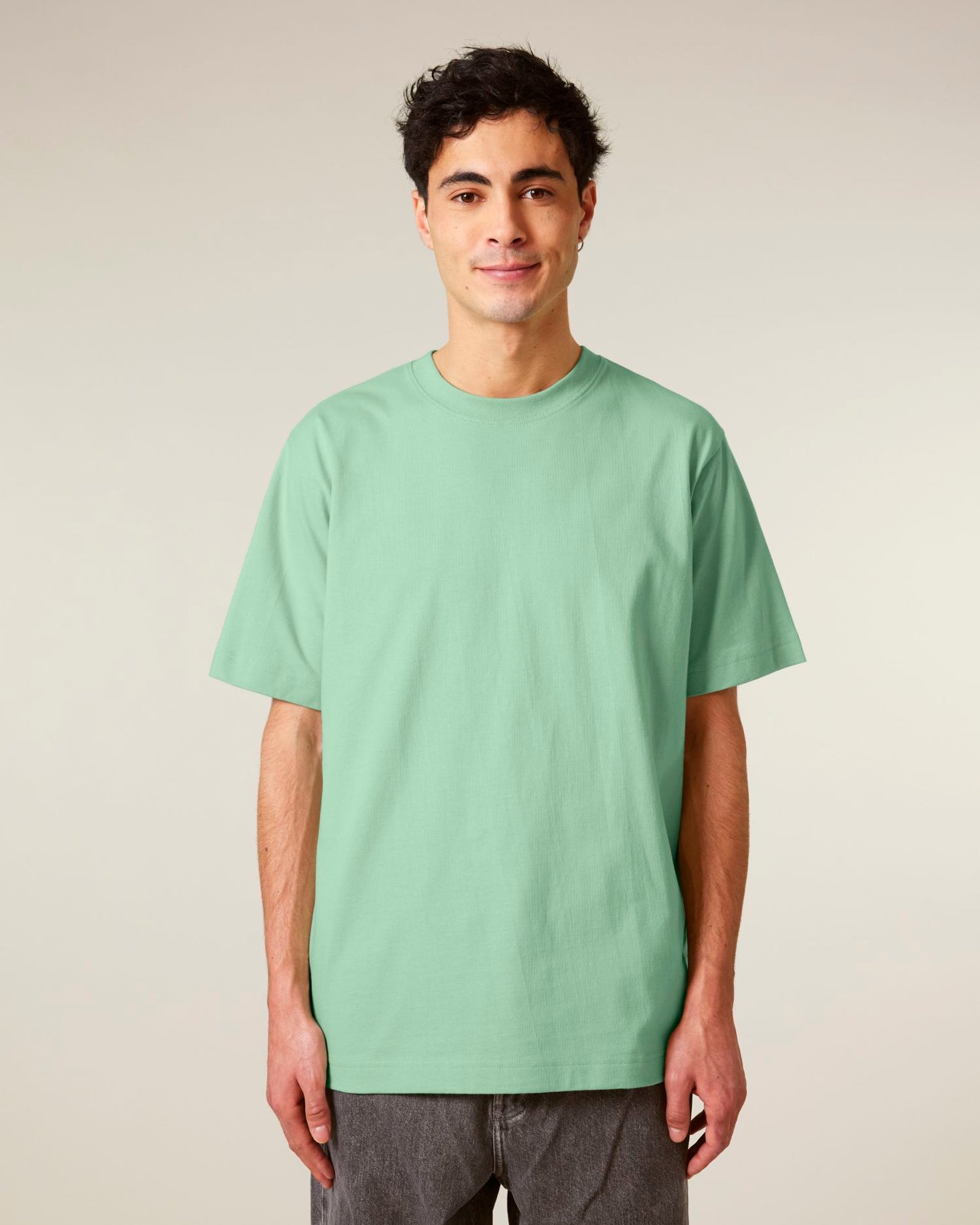 C735-STUDIO MAIN FRONT